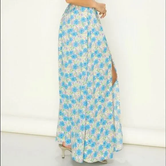 Floral Maxi Dress - Picture 5 of 14